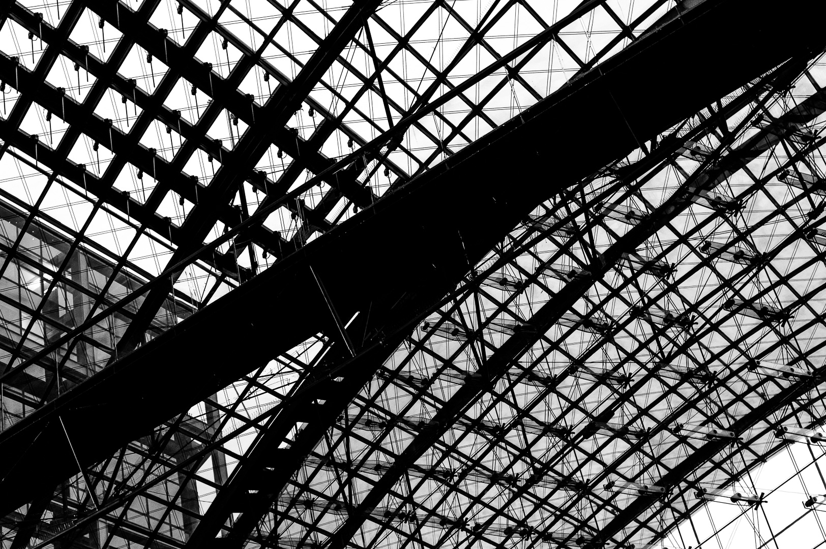 Hauptbahnhof by Adam Lack